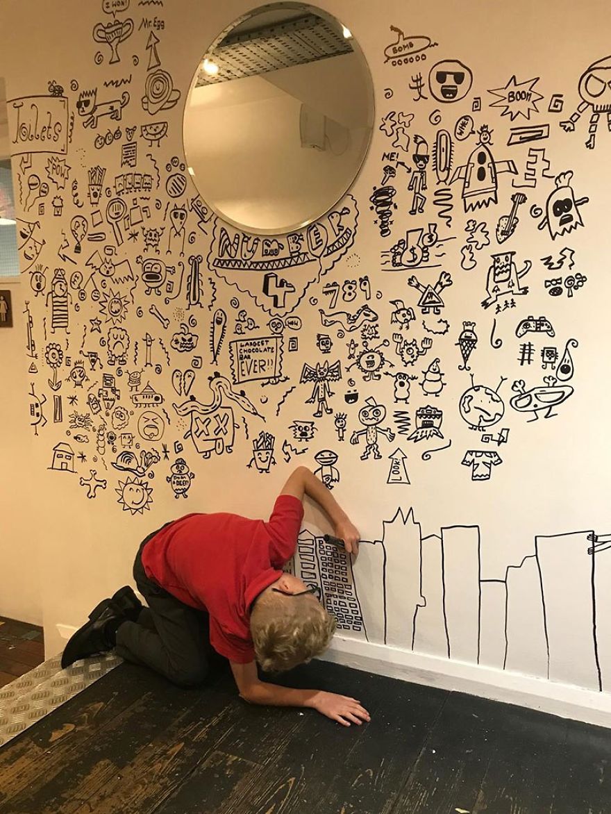 Kid Gets Hired By Local Restaurant To Doodle Their Walls Kid Gets Hired By Local Restaurant To Doodle Their Walls