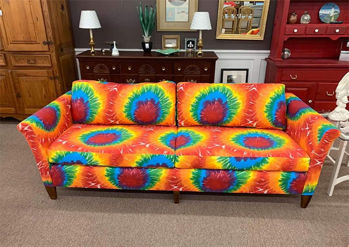 At Our Local Consignment Shop... I Actually Love It... Others, Not So Much... Located In North Webster Indiana... $795