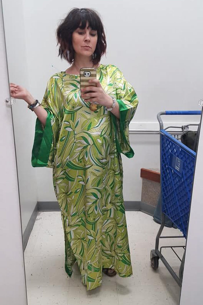 I Definitely Took Home This Vintage Barbizon Caftan! Makes Me Feel Like Liz Taylor About To Marry Her Eighth Husband