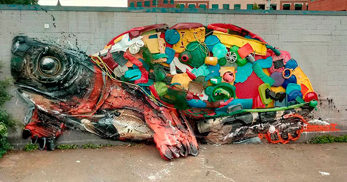 Artist Turns Trash Into Animals To Remind Us About Pollution (30 New Pics)