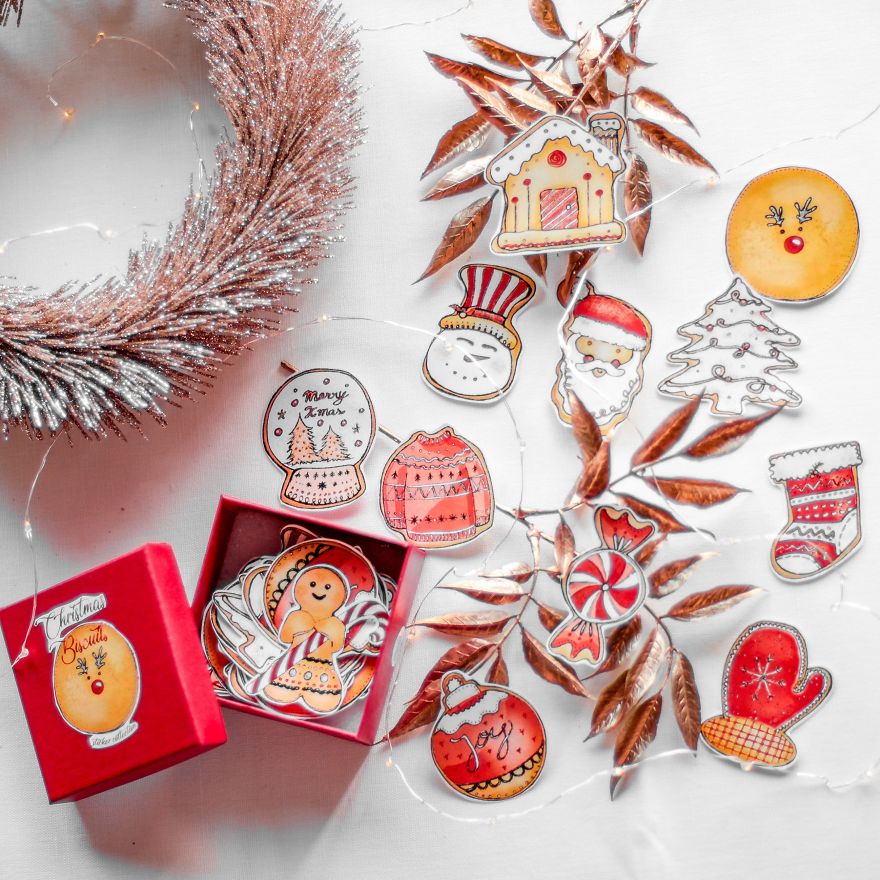 I Made These Boxes With Cute Xmas Biscuit Stickers