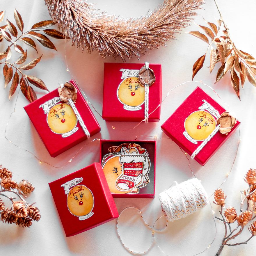 I Made These Boxes With Cute Xmas Biscuit Stickers