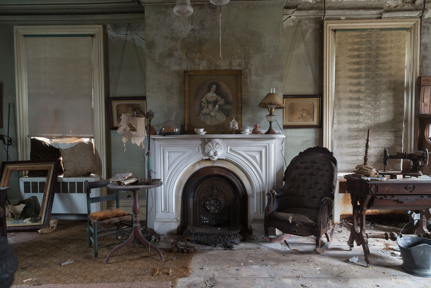 The Hidden Legacy Of The Abandoned Farmhouse That I Found In Long Island, New York