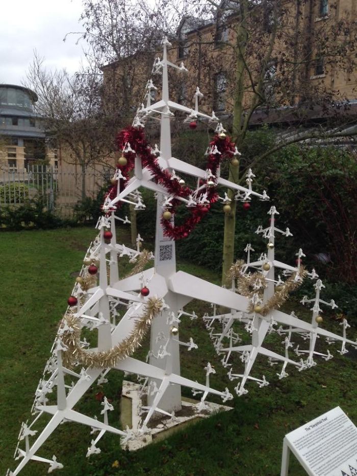 Fractal Christmas Tree At Cambridge Maths Department
