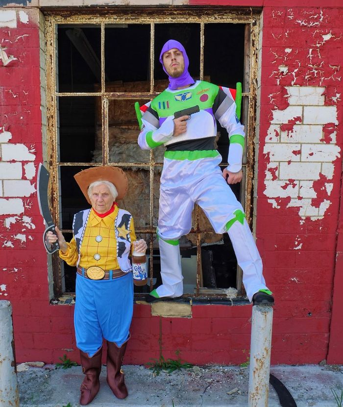 93-Year-Old Grandma & Her Grandson Dress-Up In Ridiculous Outfits, And People Love It (30 Pics)