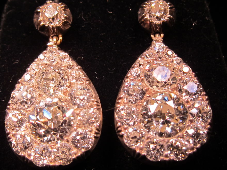 Antique Cameo & Intaglio Jewelry