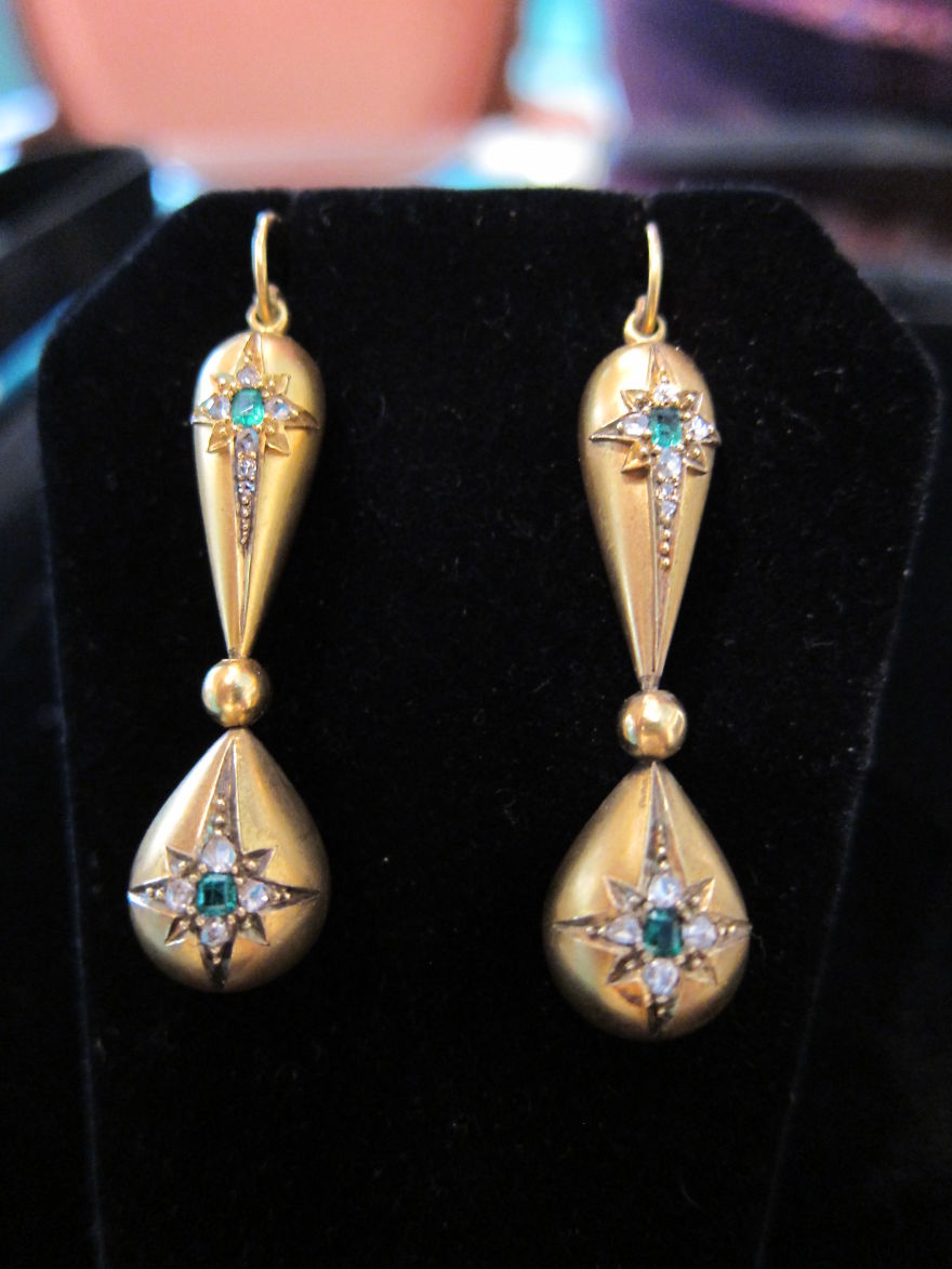 Antique Cameo & Intaglio Jewelry