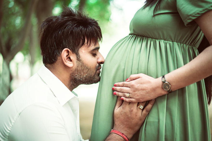 Best Gurgaon Maternity Photographer