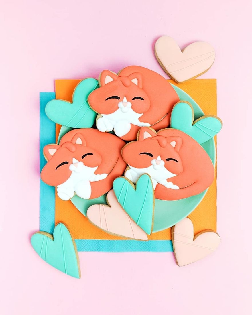 I Spend My Free Time Creating Cookies Of Characters Almost Too Cute To Eat!