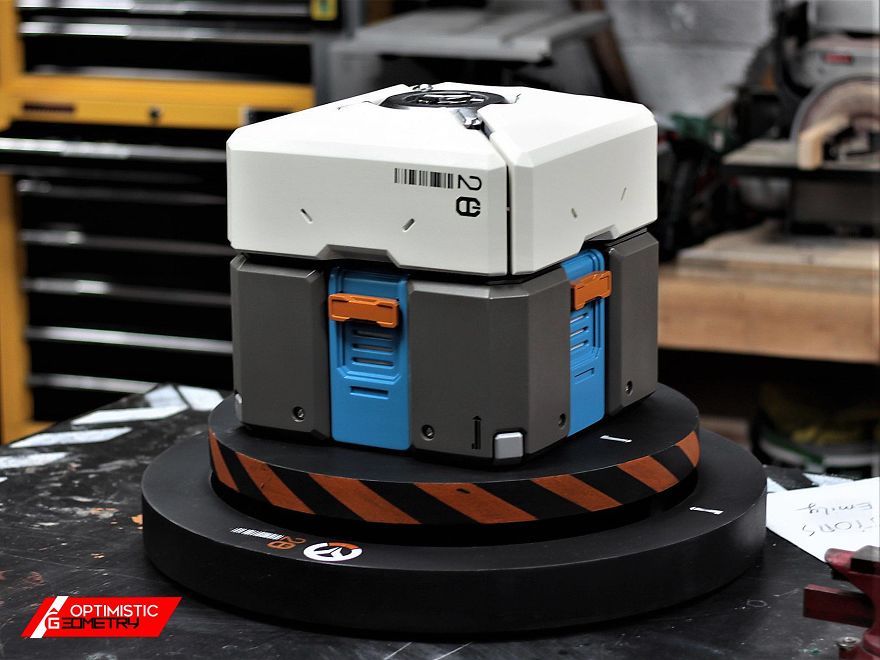 Fallout 3 Producer Proposes To His Girlfriend Using A Real Life Loot Box From Overwatch Fallout 3 Producer Proposes To His Girlfriend Using A Real Life Loot Box From Overwatch