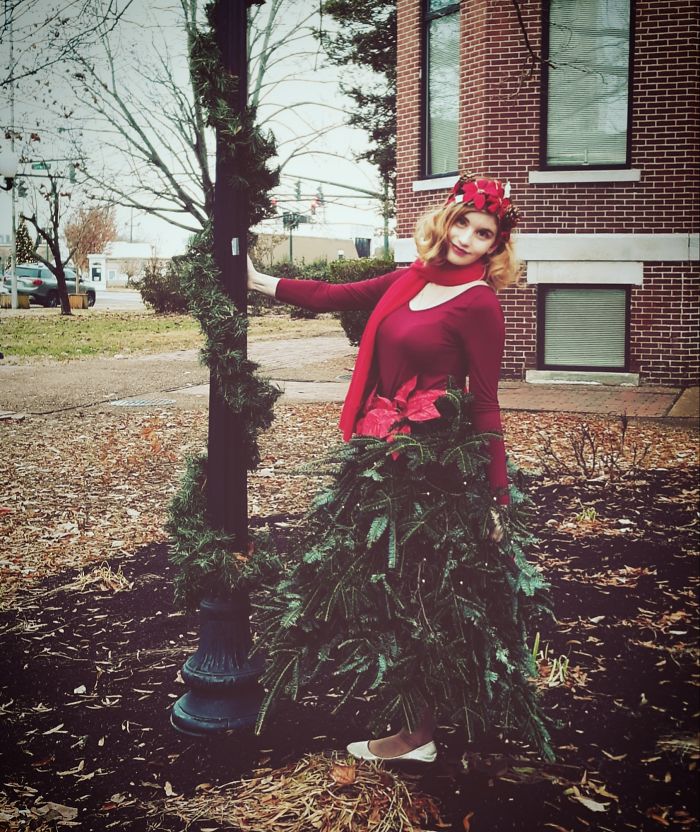 I Became A Real-Life Christmas Tree