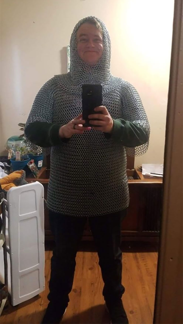 Pardon My Ridiculous "I Just Paid $20 For Full Chainmail" Face
