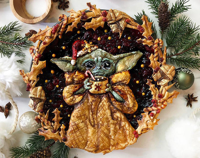 25 Pies That Look Too Good To Eat, Including A Festive Baby Yoda