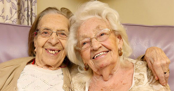 These Best Friends Of 78 Years Just Moved Into The Same Care Home And They’re Up To No Good