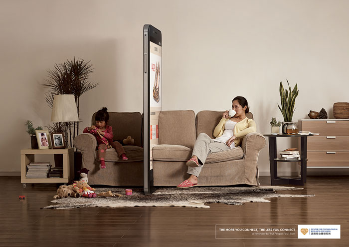 This Ad Campaign Shows How Smartphones Divide Families