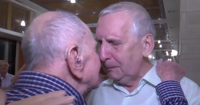 102 Y.O. Holocaust Survivor Who Thought He Had No Family Left, Gets Reunited With His Nephew After 80 Years