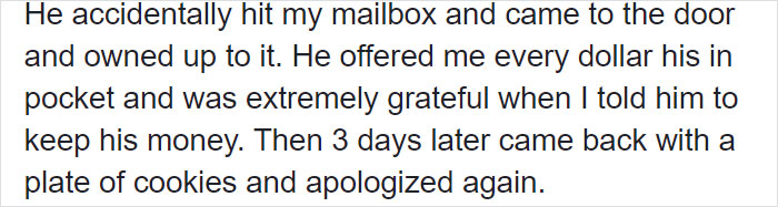 Teen Accidentally Destroys This Lady's Mailbox, Offers To Pay For It & Bakes Cookies As An Apology, Showing That Faith In Humanity Is Not Lost