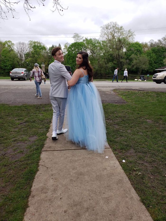 Teen Makes A Stunning Dress From Scratch After Learning His Prom Date Couldn't Afford Her Dream Gown