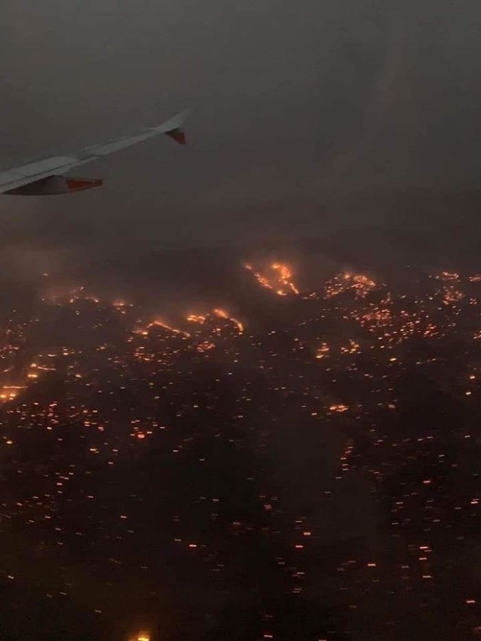 A Picture Of The Fires Burning In Australia Right Now. It Looks Like Hell