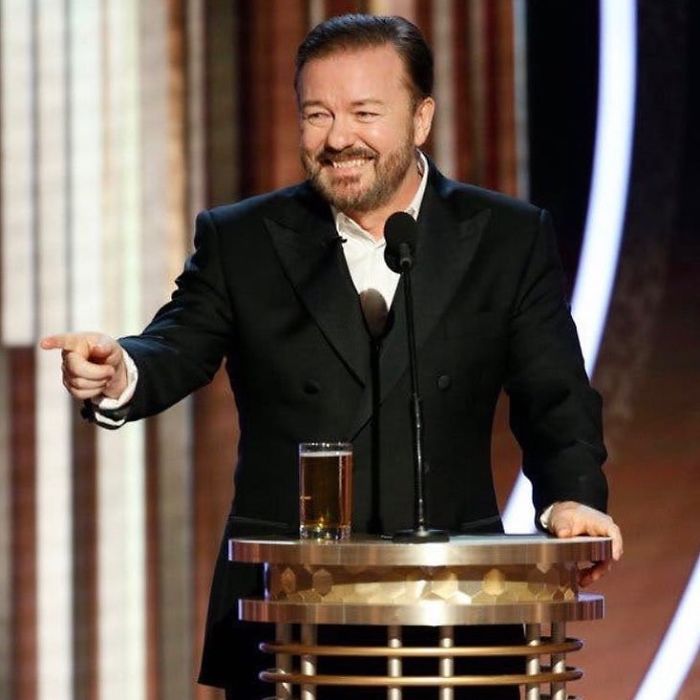 A Hollywood no le gustó nada que Ricky Gervais se burlara en su monólogo de los Globos de Oro