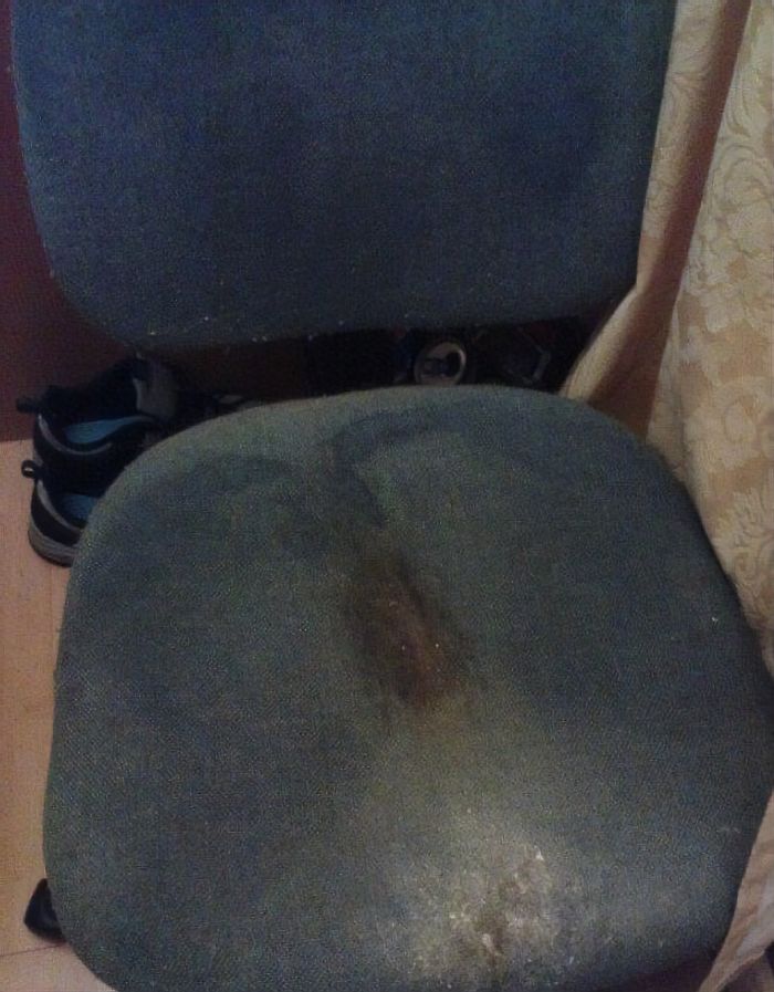 The winner of "The worst hotel chair" award
