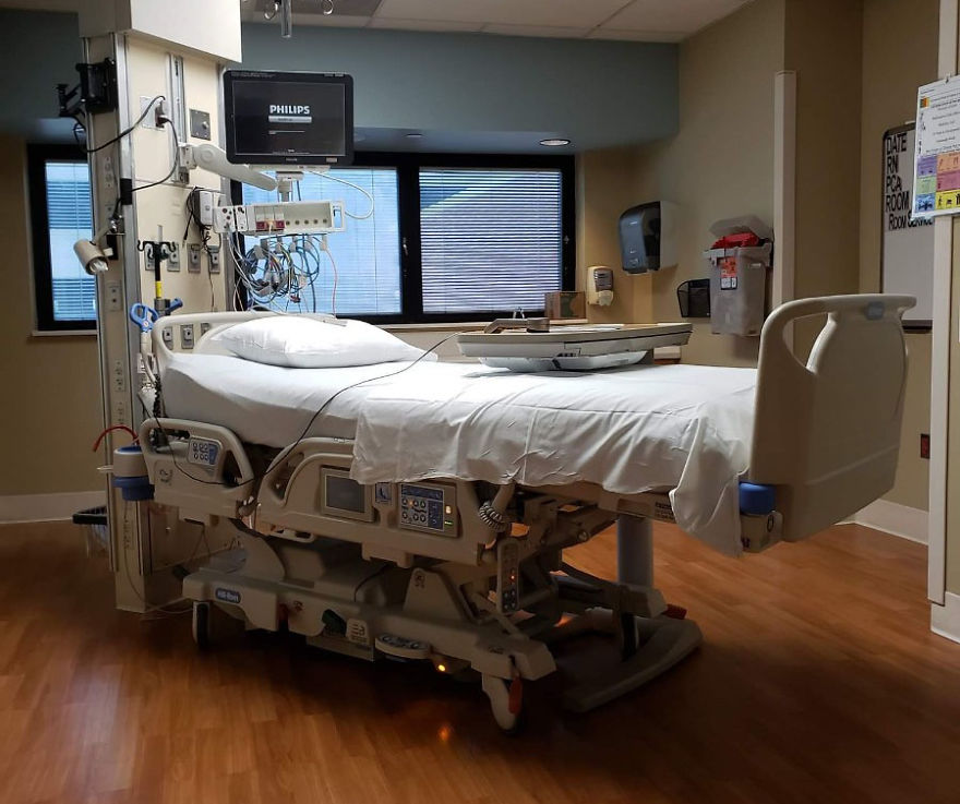 Indiana Nursing Assistant Asks, "Did You Know I Was There?" In Touching Essay About Dying Patient Indiana Nursing Assistant Asks, "Did You Know I Was There?" In Touching Essay About Dying Patient
