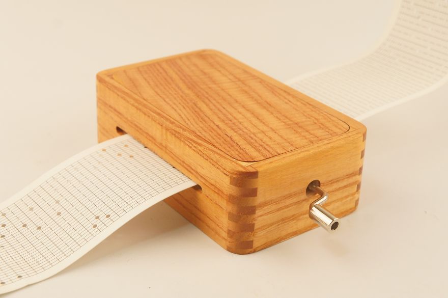 Music Box Playing Paper Strips!