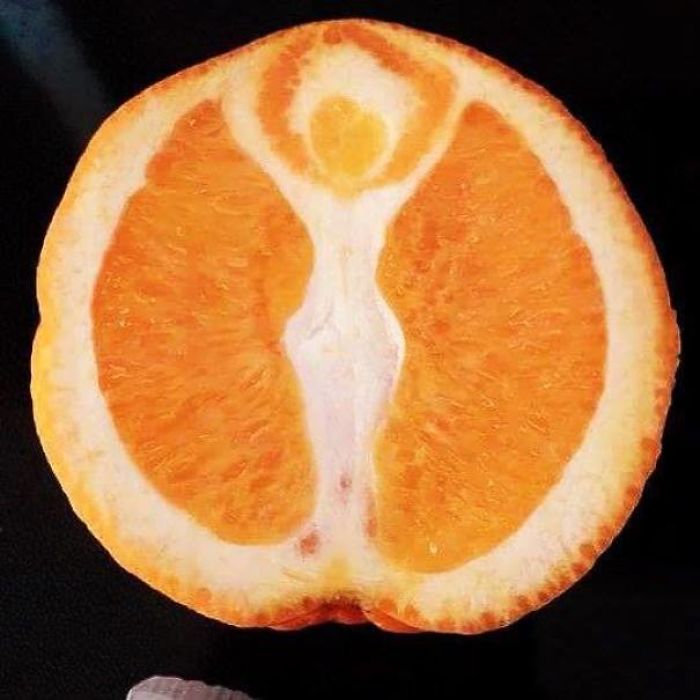 Parece que hay una diosa en esta naranja