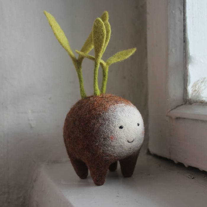 Theater Artist Receives A Pack Of Wool As A Gift, Becomes A Toy Designer (35 Pics)