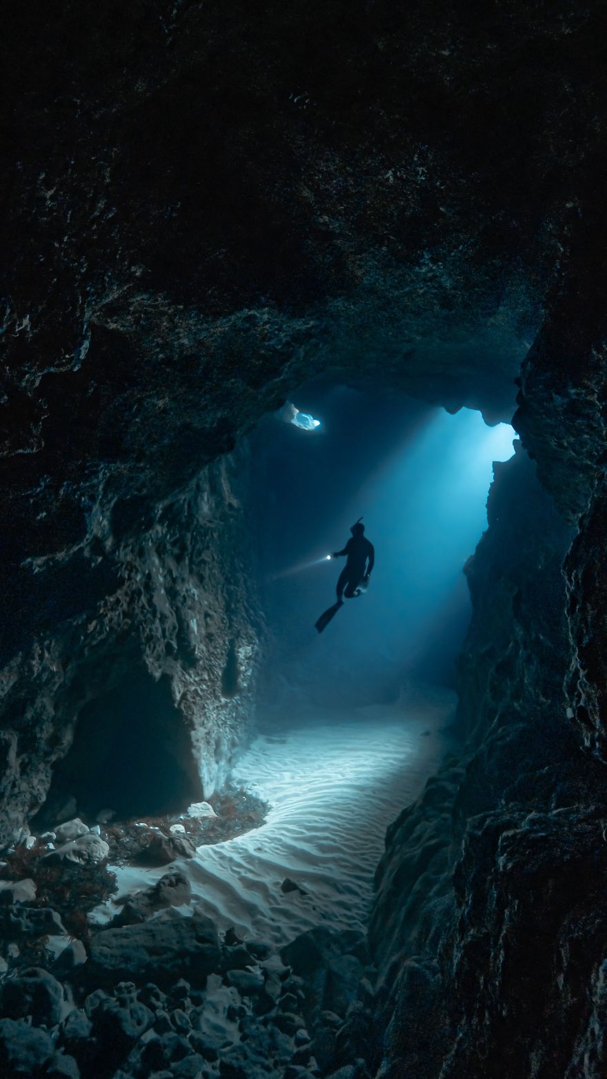 Freediving Underwater Caves
