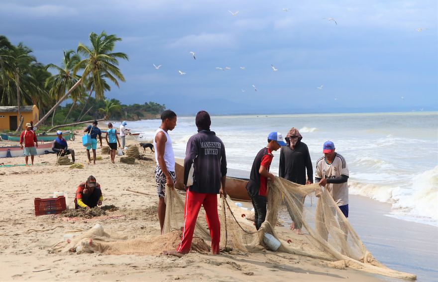 Fishers On Duty, La Punta De Los Remedios