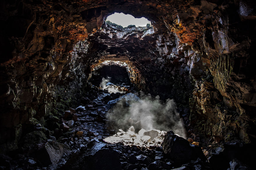 I Photographed Lava Tubes In Iceland After A Violent Snowstorm (12 Pics)