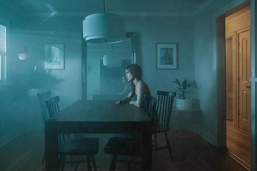 Photographer Tells Haunting Stories With His Cinematic Night-Time Photos