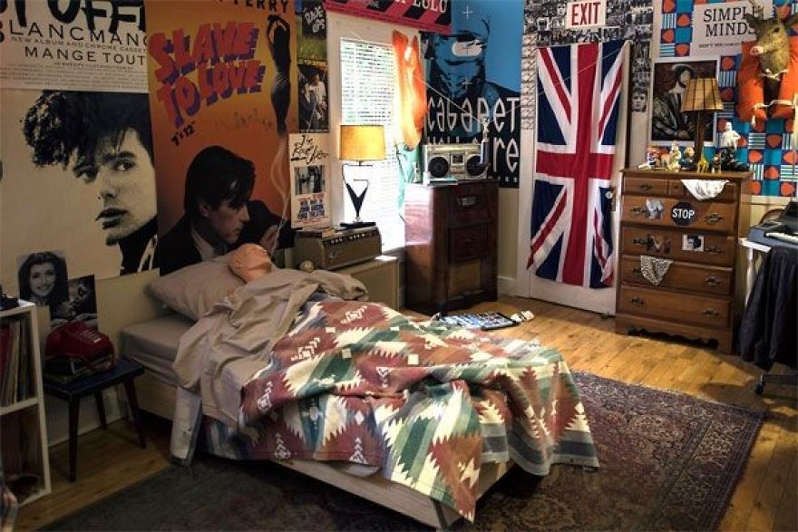This 90s Bedroom Style On Screen Will Make You Feel Nostalgic This 90s Bedroom Style On Screen Will Make You Feel Nostalgic