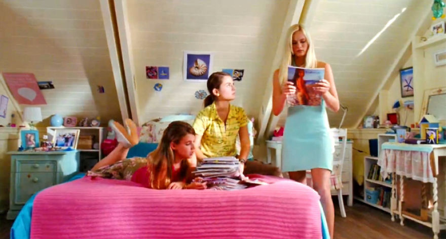 This 90s Bedroom Style On Screen Will Make You Feel Nostalgic This 90s Bedroom Style On Screen Will Make You Feel Nostalgic