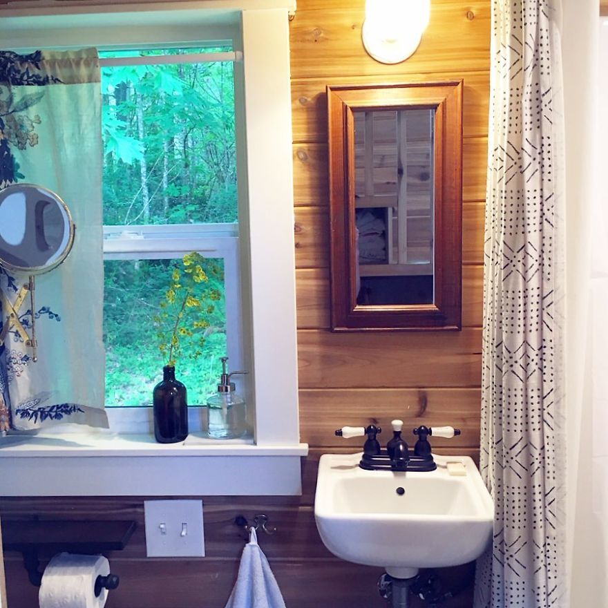 Family Builds Beautiful Tiny House Homestead On Their Farm. Family Builds Beautiful Tiny House Homestead On Their Farm.
