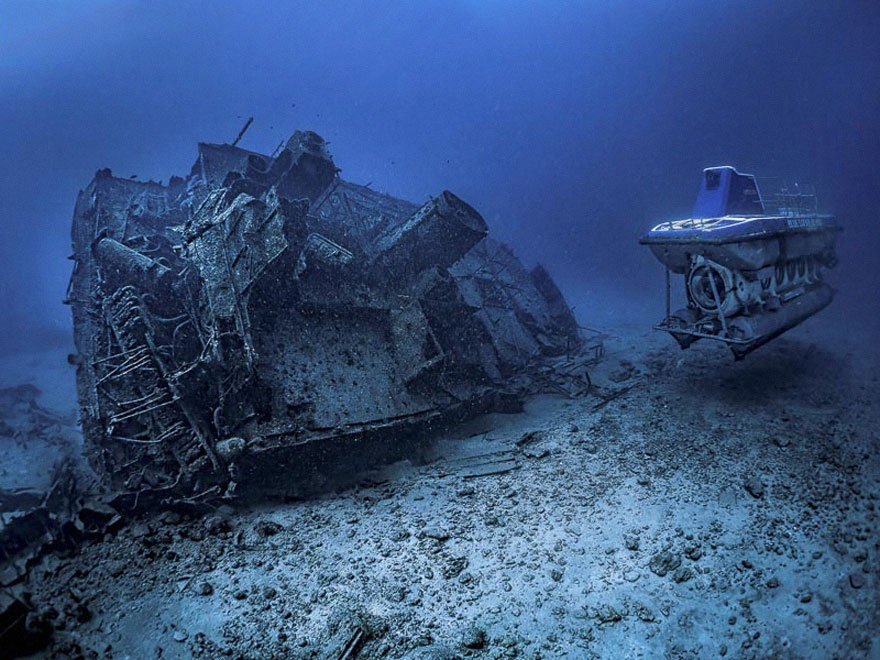 Wrecks Category: 'A Glance Of Deep Sea Exploration' By Pier Mane, South Africa