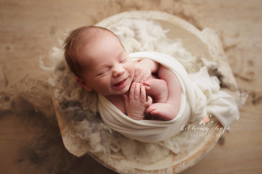 I Capture Smiling Newborn Babies
