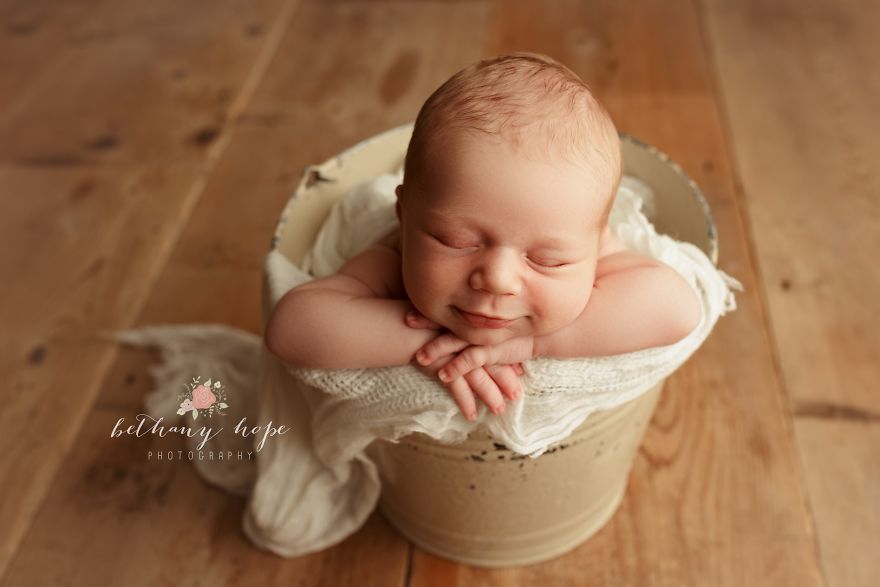 I Capture Smiling Newborn Babies
