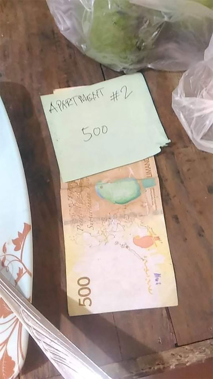 Landlady Gives Some Money To Tenants, Also Lets Them Have 1 Month Free Rent