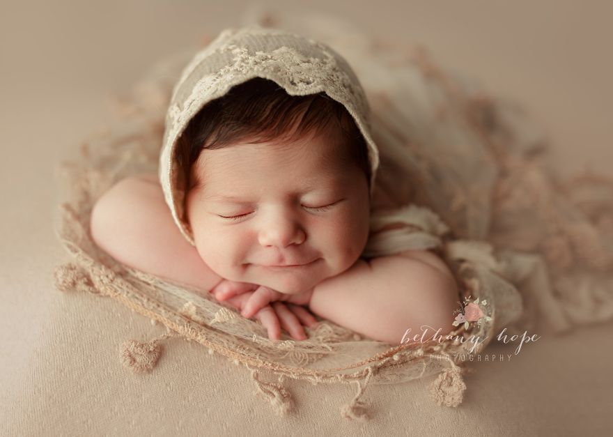 I Capture Smiling Newborn Babies