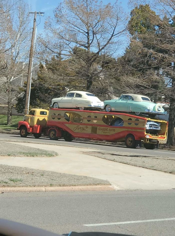 This Truck That Hauls 1950s Cars Looks Like A Life-Size Old Toy
