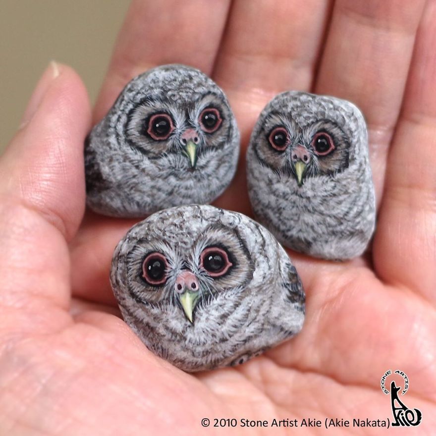 By Japanese Artist Turns Stones Into Adorable Animals