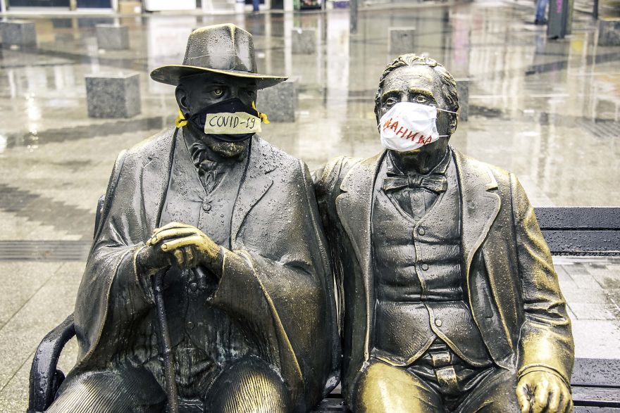 Bulgarian Artist Responds To The First Cases Of Coronavirus In His Country By Putting Masks On Statues In Sofia To Show How Insignificant It Is