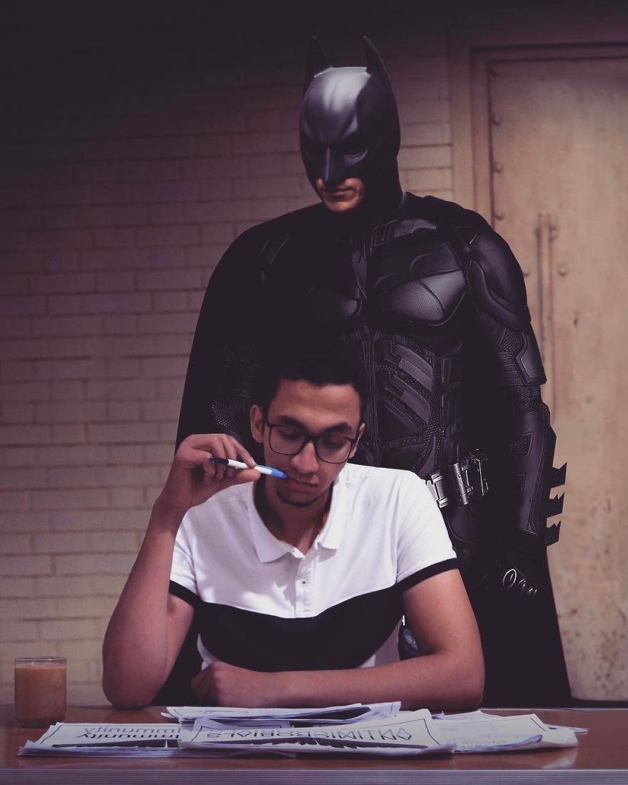 Egyptian Young Man Creates Funny Encounters With Superheroes, Characters And Celebrities
