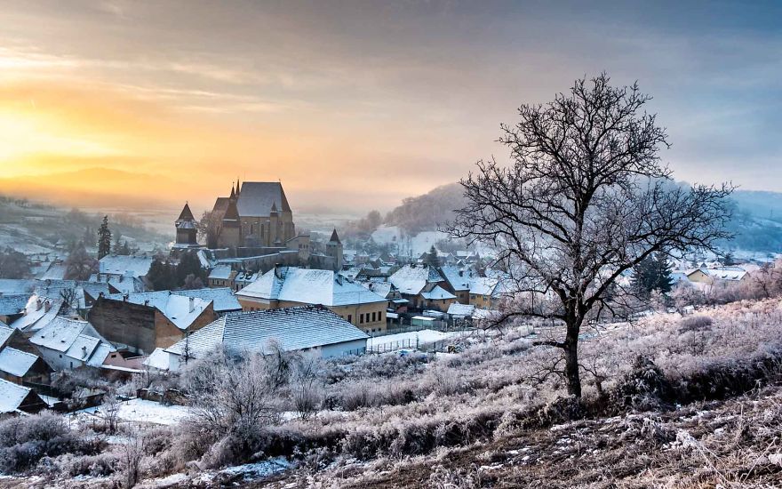 I Spent One Winter Capturing Magical Views Of Romania