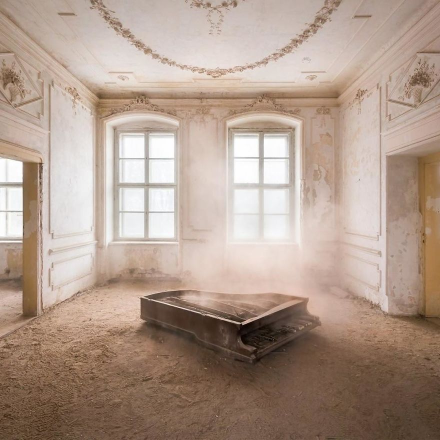 Impressive Abandoned Palace In Poland