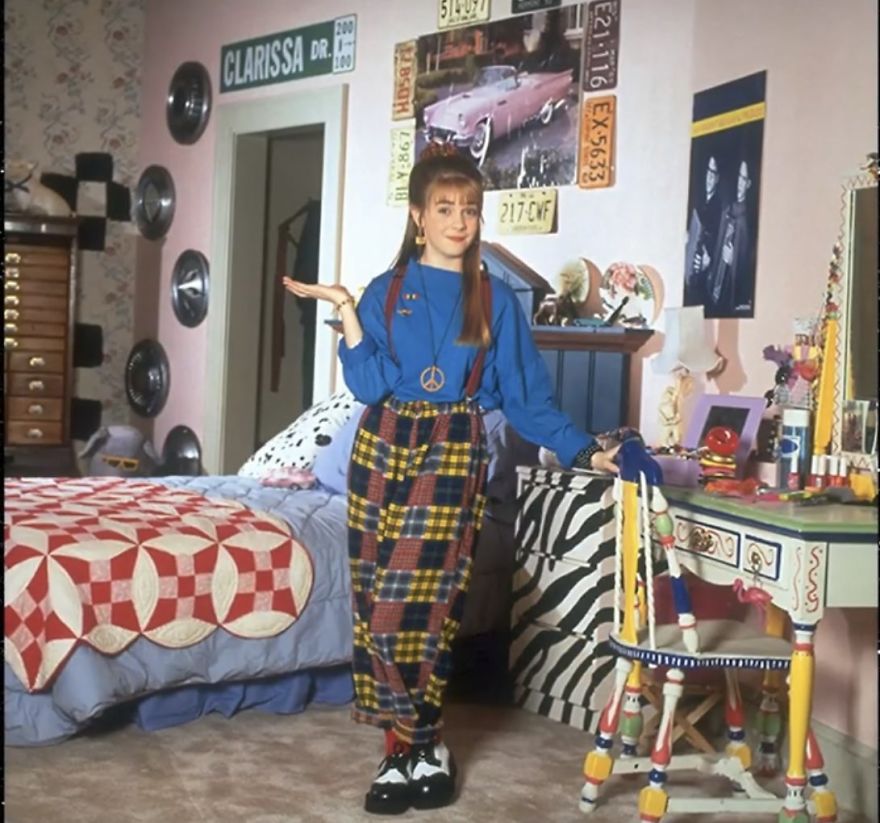 This 90s Bedroom Style On Screen Will Make You Feel Nostalgic This 90s Bedroom Style On Screen Will Make You Feel Nostalgic