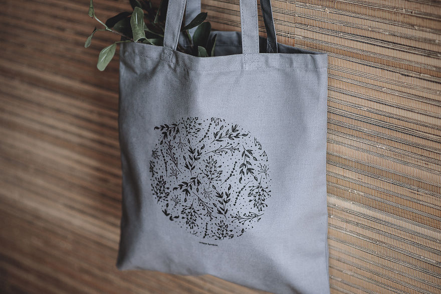 we Created Reusable Bags With Minimalist Illustrations For Creative People