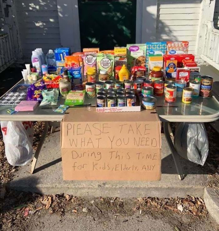 A Table Was Setup By Somebody In My Town To Help People Struggling During This Chaotic Time.. This Is What Should Be Happening!